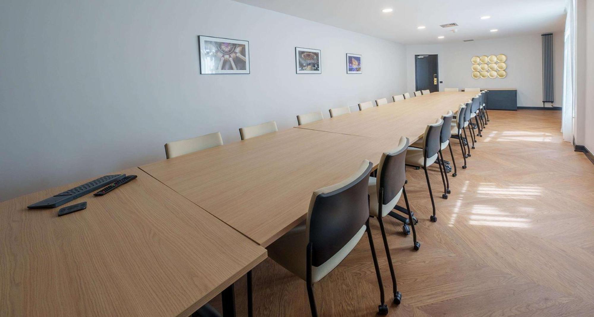 Best Western Plus Le Picardy Saint-Quentin  Zewnętrze zdjęcie